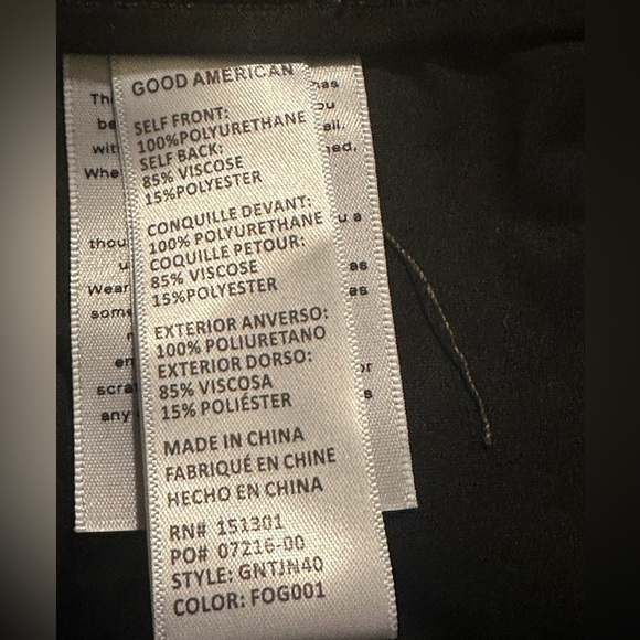 NWT Good American Good 90s Faux Leather Trooper Pants in Fog - Picture 10 of 17